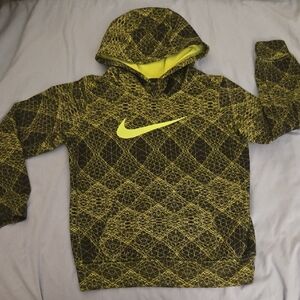 Sz 6/7 Nike Kids DriFit Black Hoodie with Neon Yellow Graphic Swoosh For Boys